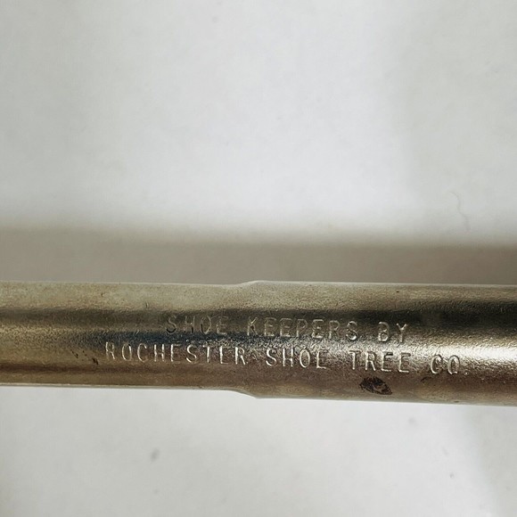 "Travel Tree" Men's Cedar Wood Shoe Trees, Size 5, Rochester Shoe Keepers, Exc. - Picture 4 of 7